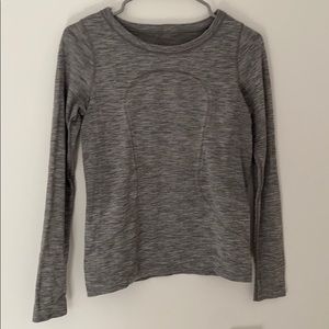 Lululemon Swiftly Tech Long Sleeve *relaxed fit*